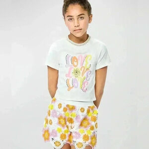 Hannah Banana Short Sleeve Graphic Crop Top